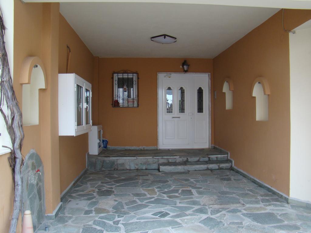 لِتوخورو Guesthouse Nefeli المظهر الخارجي الصورة